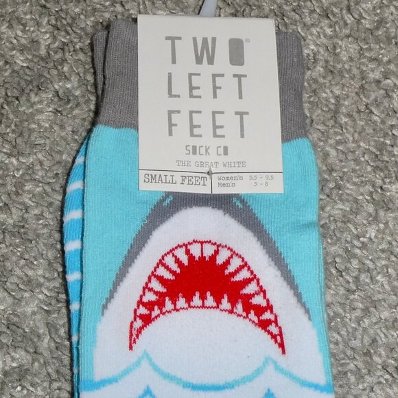 BRAND NEW TWO LEFT FEET SOCKS - SMALL FEET WOMENS 5.5-9.5, MENS 5-8 - SHARK - Picture 1 of 2